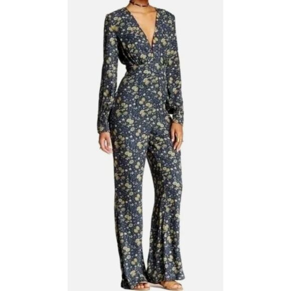 Free People Floral Patterned Jumpsuit Size 8 - Picture 4 of 6